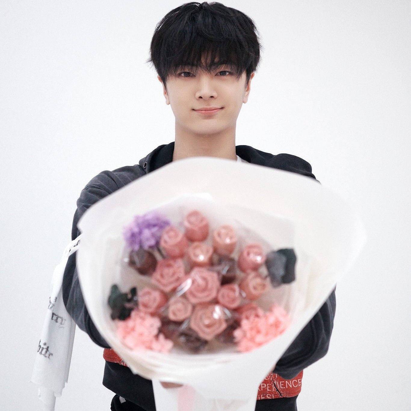 Behind-the-scenes cut of Jay (ENHYPEN)