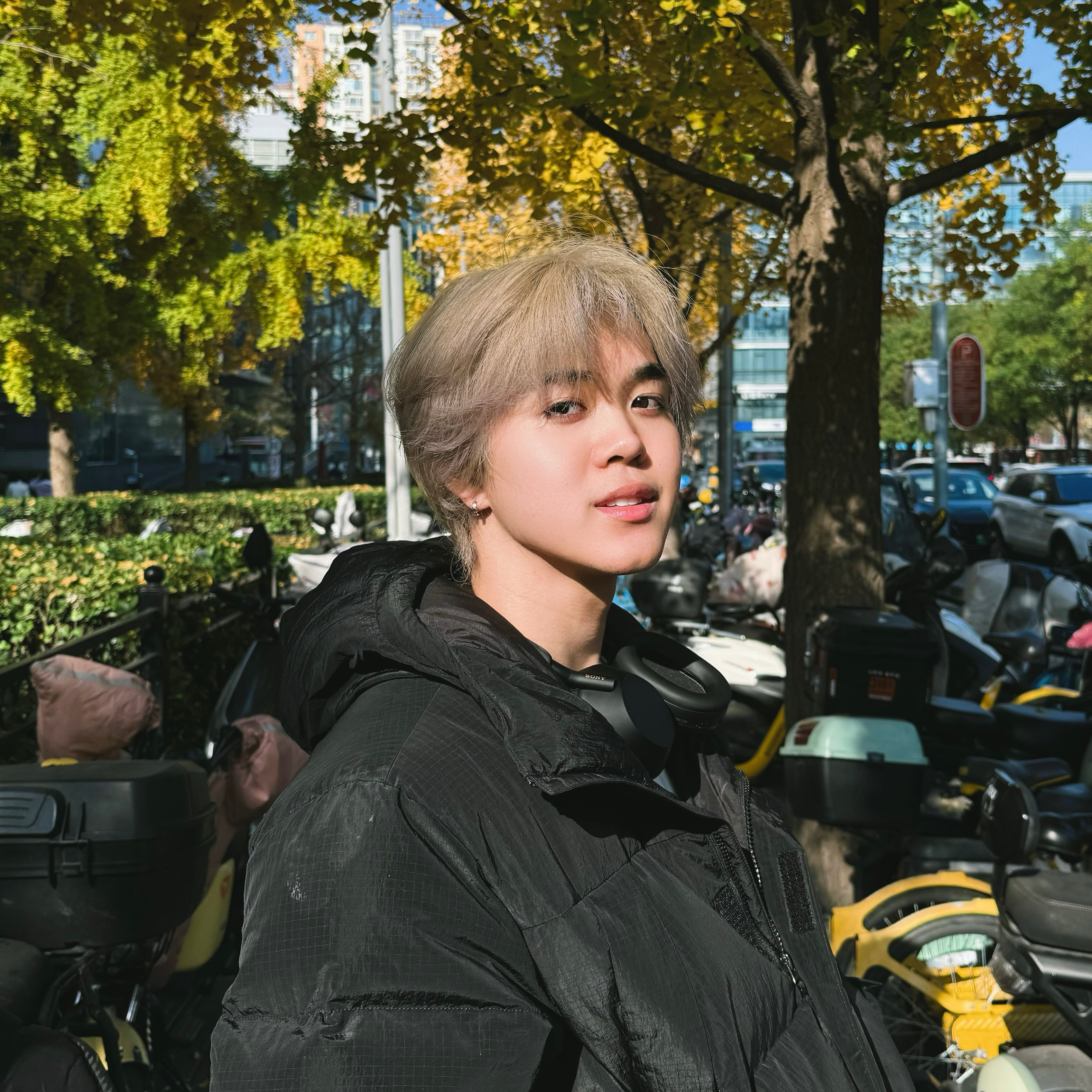 A moment captured by THI-O (NexT1DE)'s fan