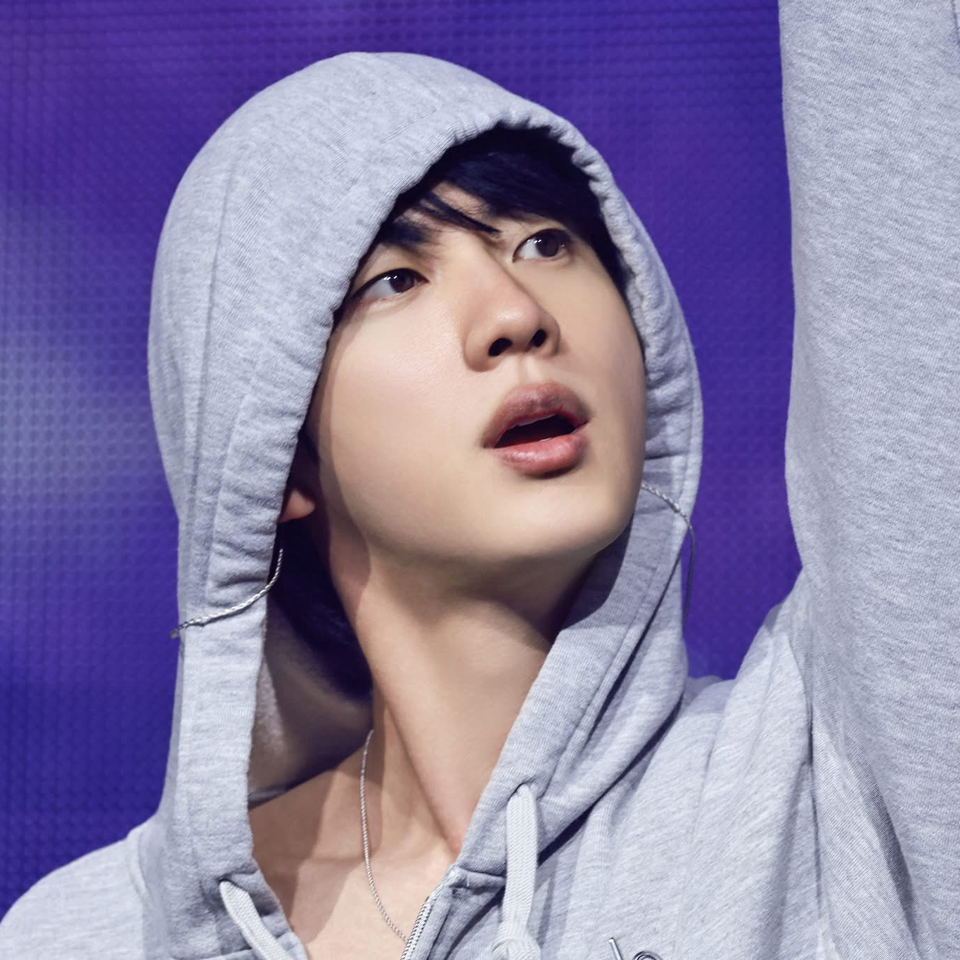 Momen yang diabadikan oleh penggemar Jin (BTS)