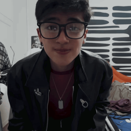 Behind-the-scenes cut of Kenneth (SANTOS BRAVOS)