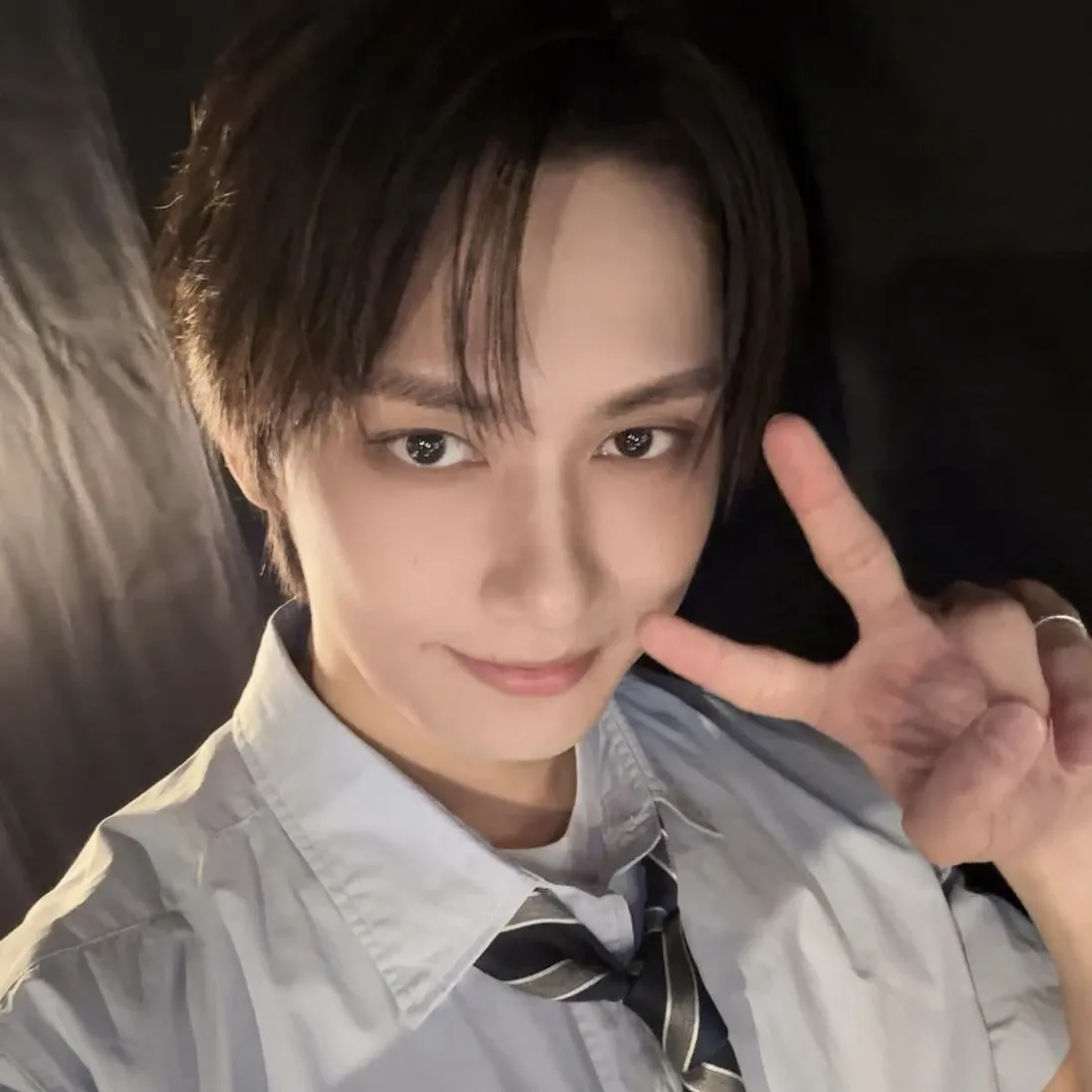 Foto aktivitas terbaru Jun (SEVENTEEN)