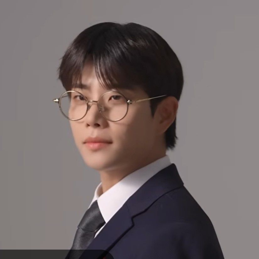 Latest photo of MJ (ASTRO)