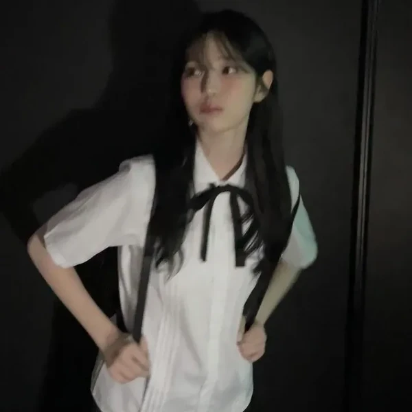 Shining profile picture of fromis (fromis_9) on today's Choeaedol