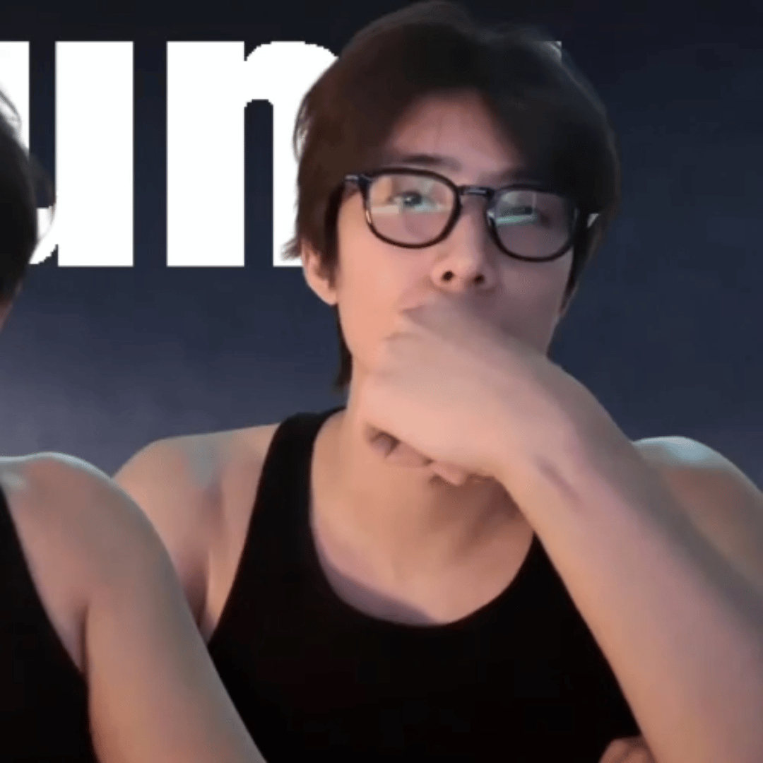 Latest photo of Hwiyoung (SF9)