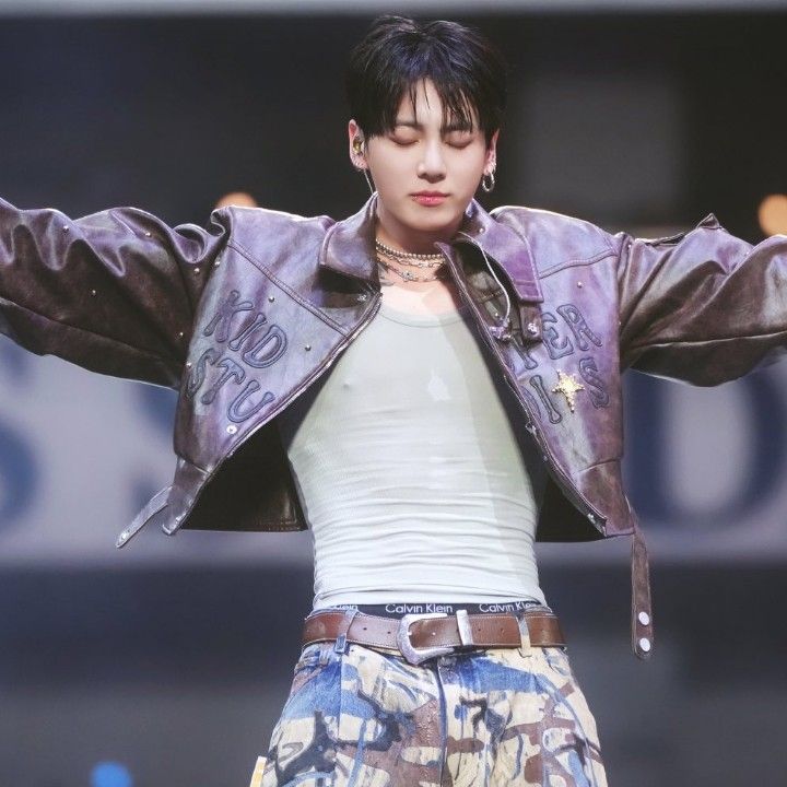 A moment captured by Jungkook (BTS)'s fan