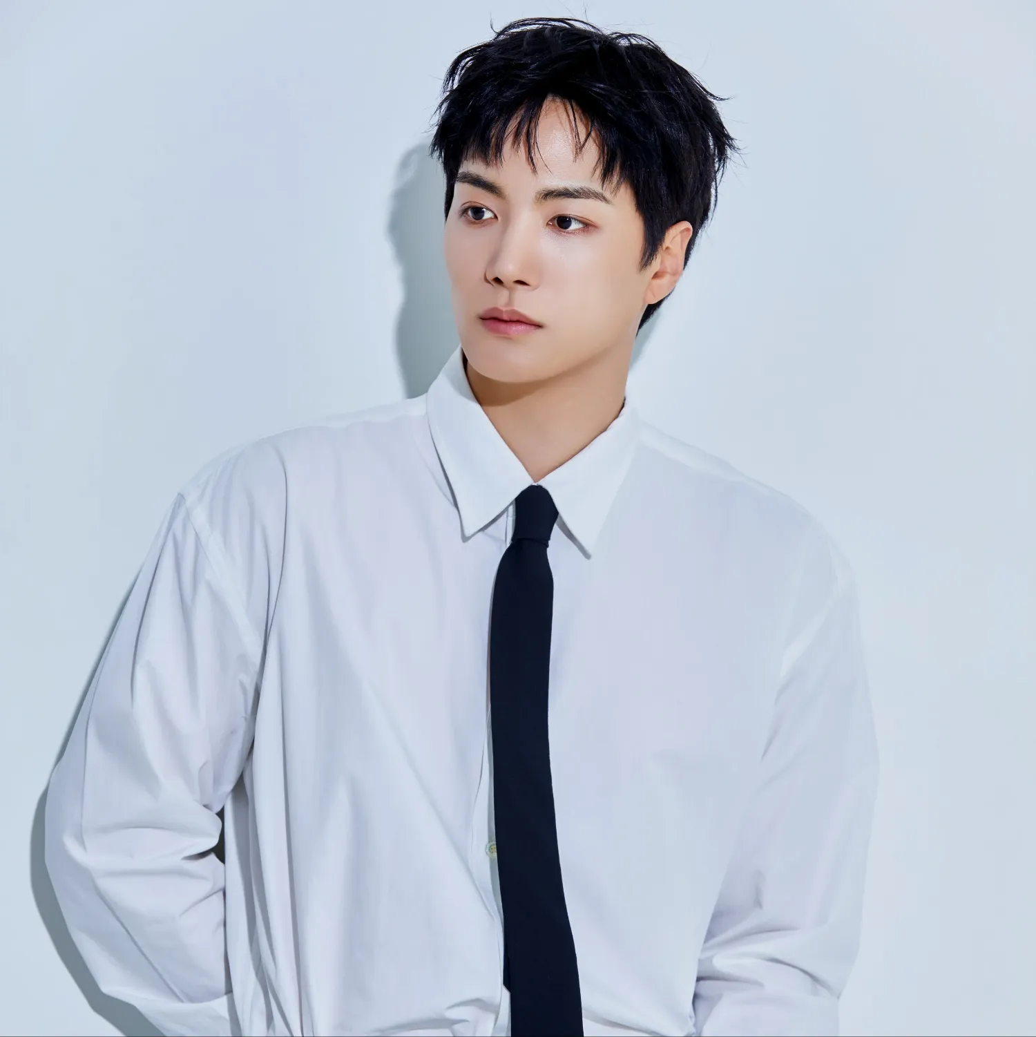 Recent activity shot of Kim Jonghyeon