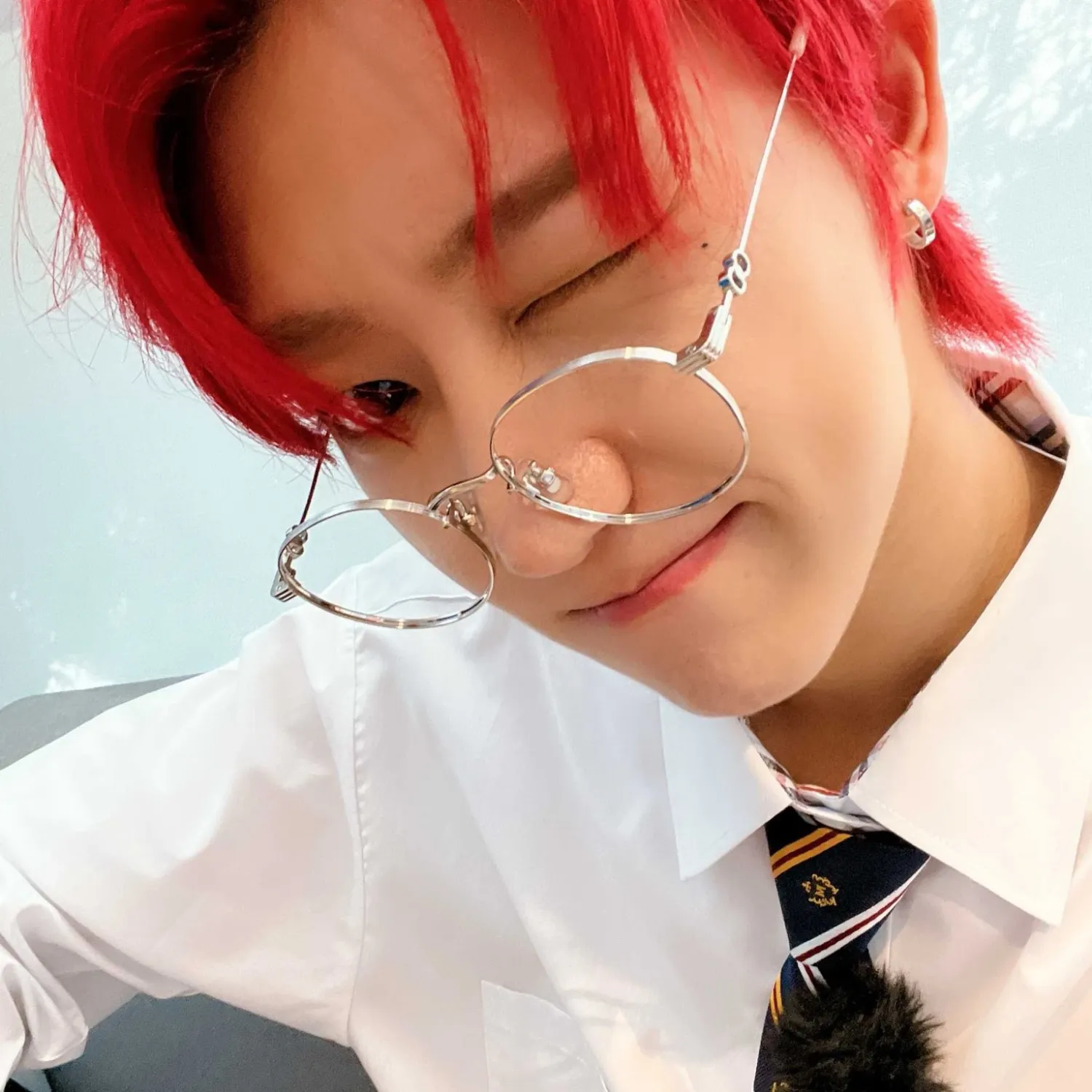 Behind-the-scenes cut of The 8 (SEVENTEEN)