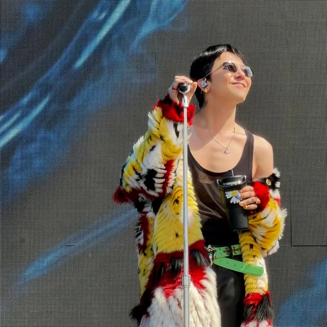 Foto terbaru G-DRAGON (BIGBANG)