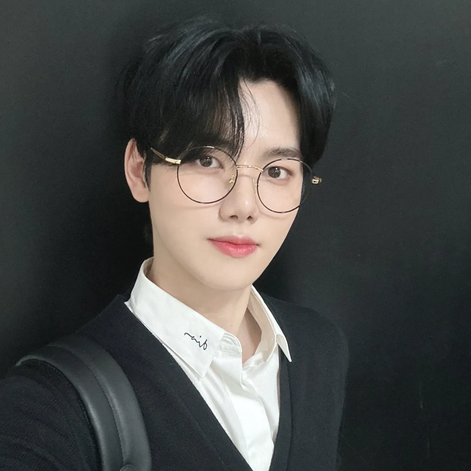 Latest photo of Minhee (CRAVITY)