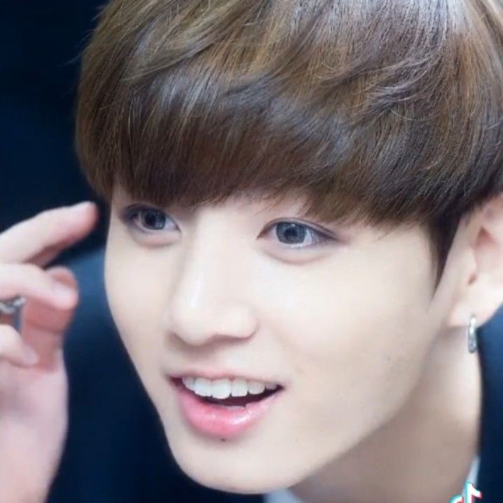 정국 (방탄소년단) 최근 활동샷