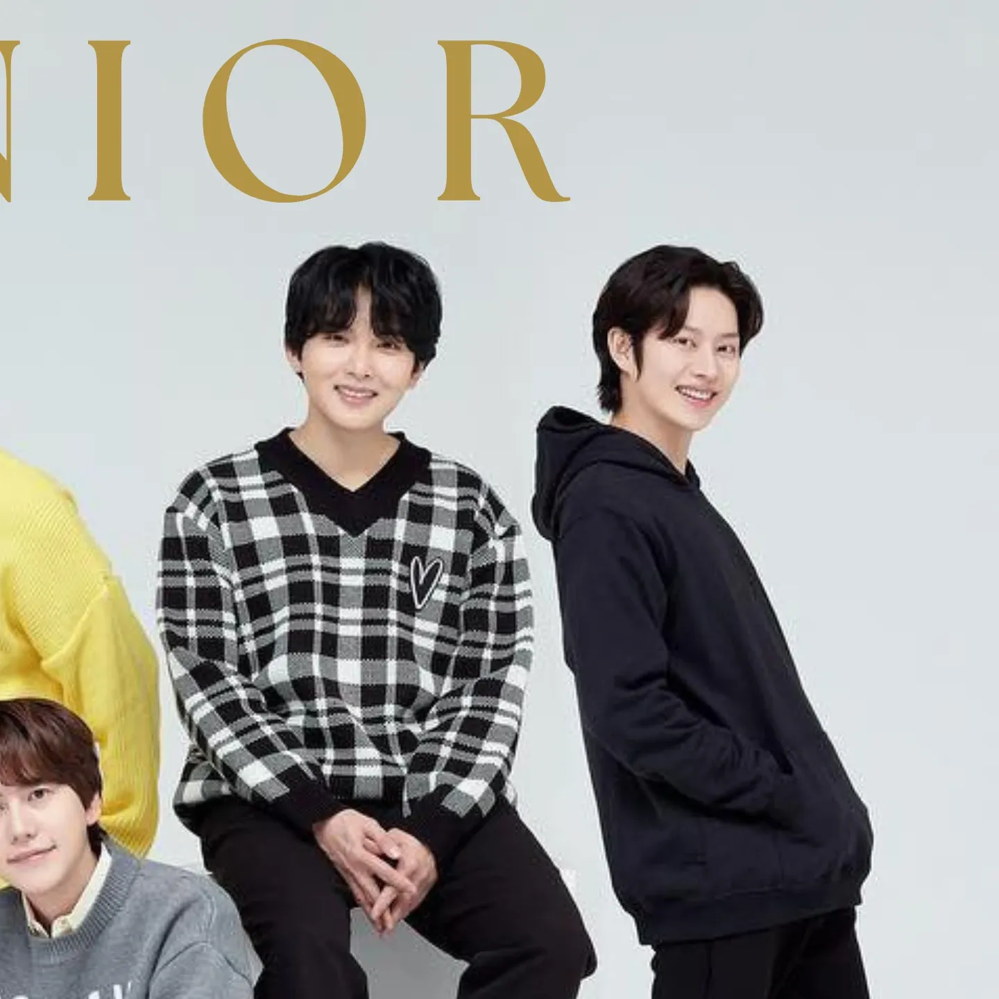 Super Juniorの舞台裏ショット