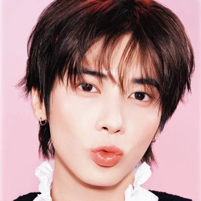 투모로우바이투게더의 비하인드 컷