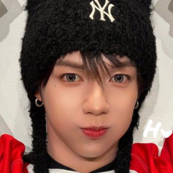 Recent activity shot of JL (AHOF)