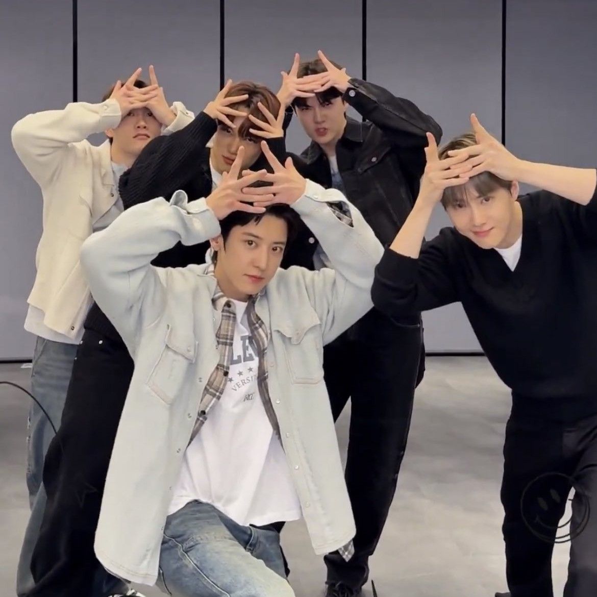 A moment captured by EXO's fan