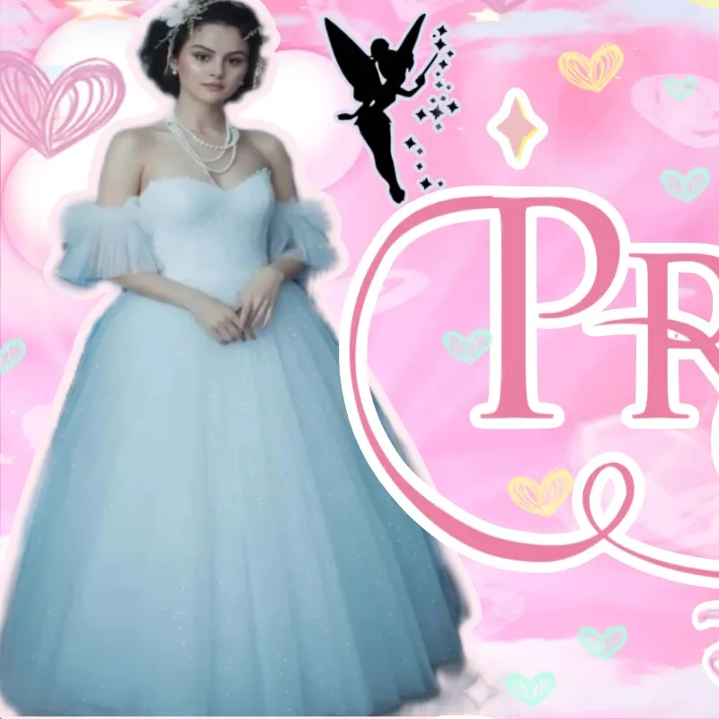 Latest photo of Selena Gomez