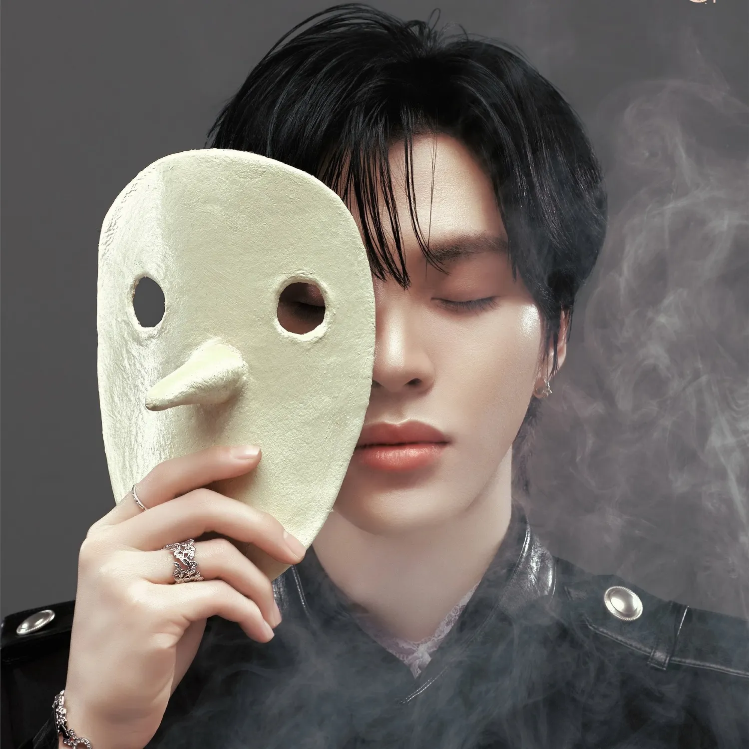 Behind-the-scenes cut of A-Min (EPEX)
