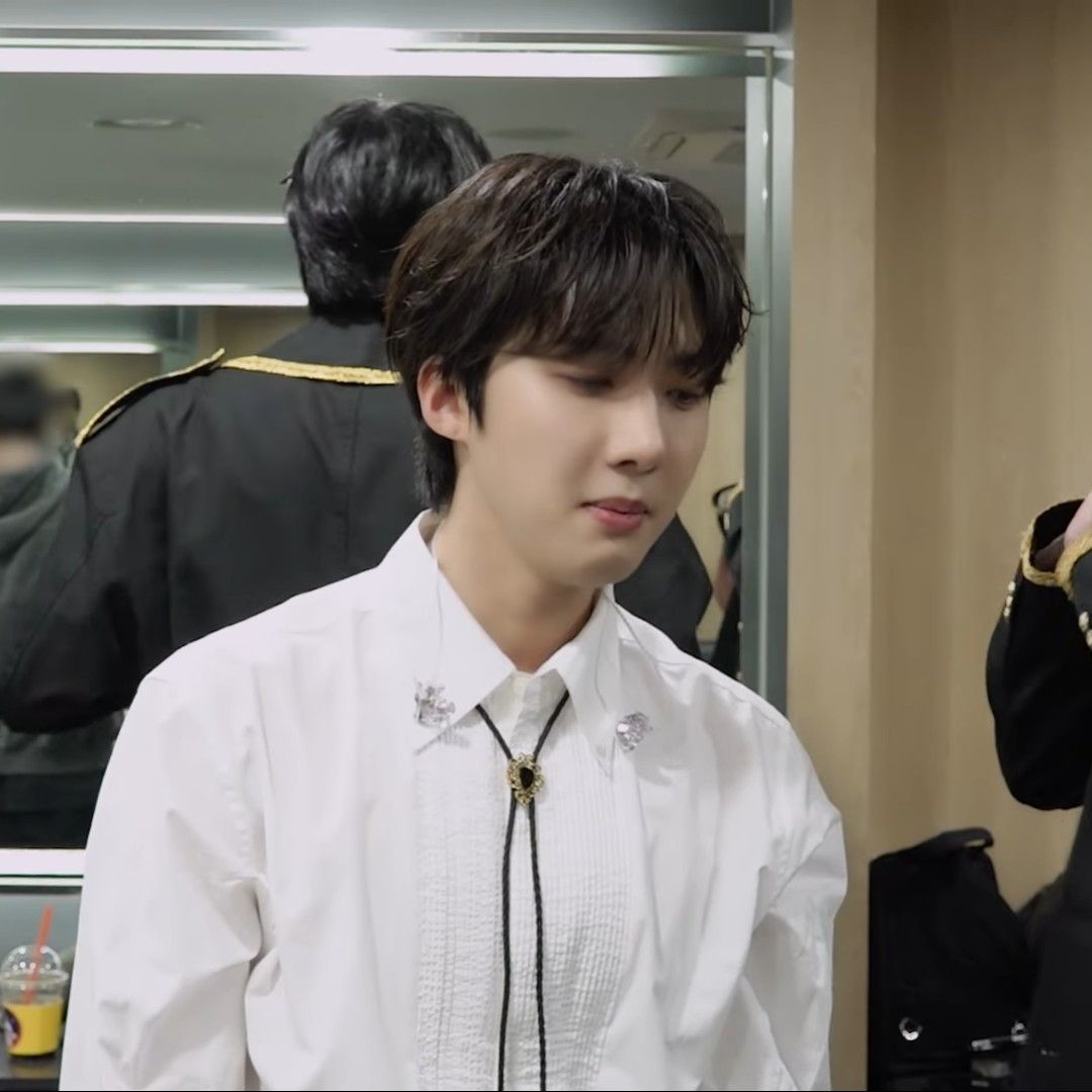 후이 (펜타곤) 최근 활동샷