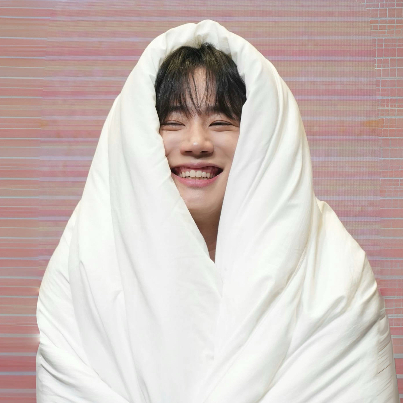 Recent activity shot of Lee Junyoung