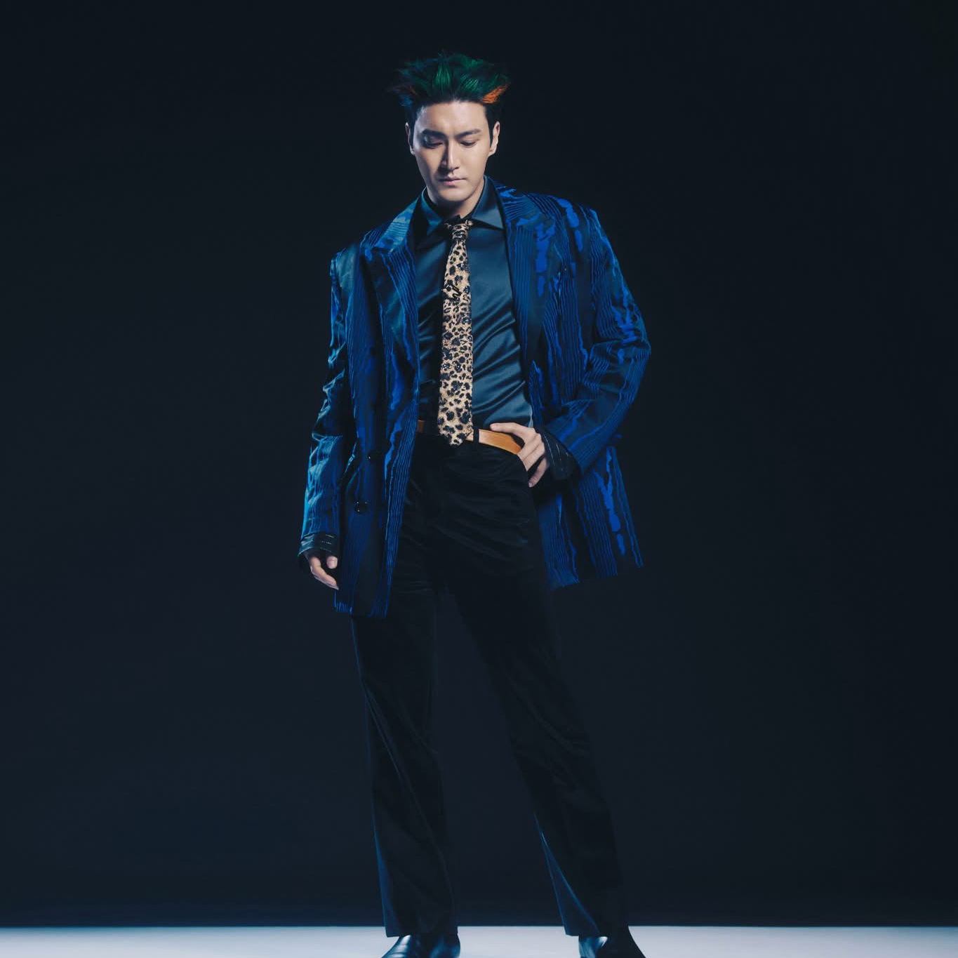 시원 (슈퍼주니어)의 비하인드 컷