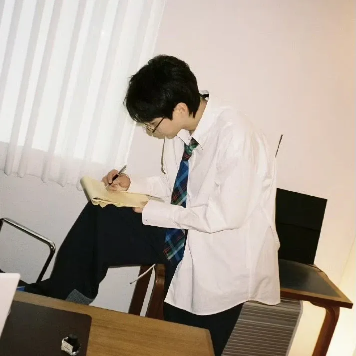 Latest photo of Xiumin (EXO)