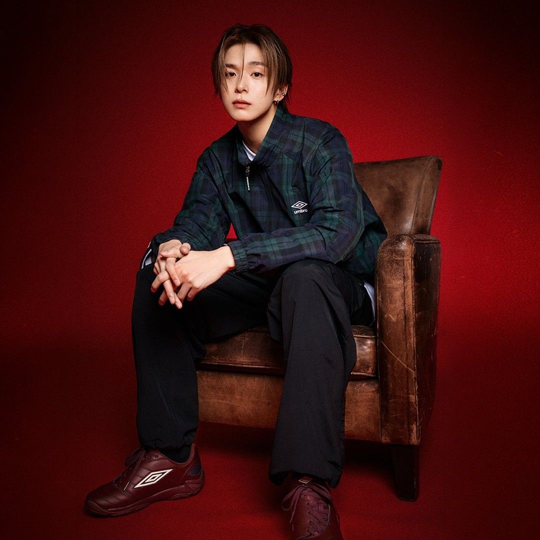 Behind-the-scenes cut of Asahi (TREASURE)