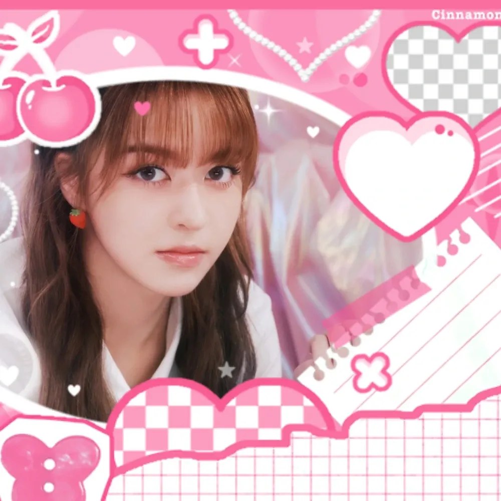 Recent activity shot of LILY (NMIXX)