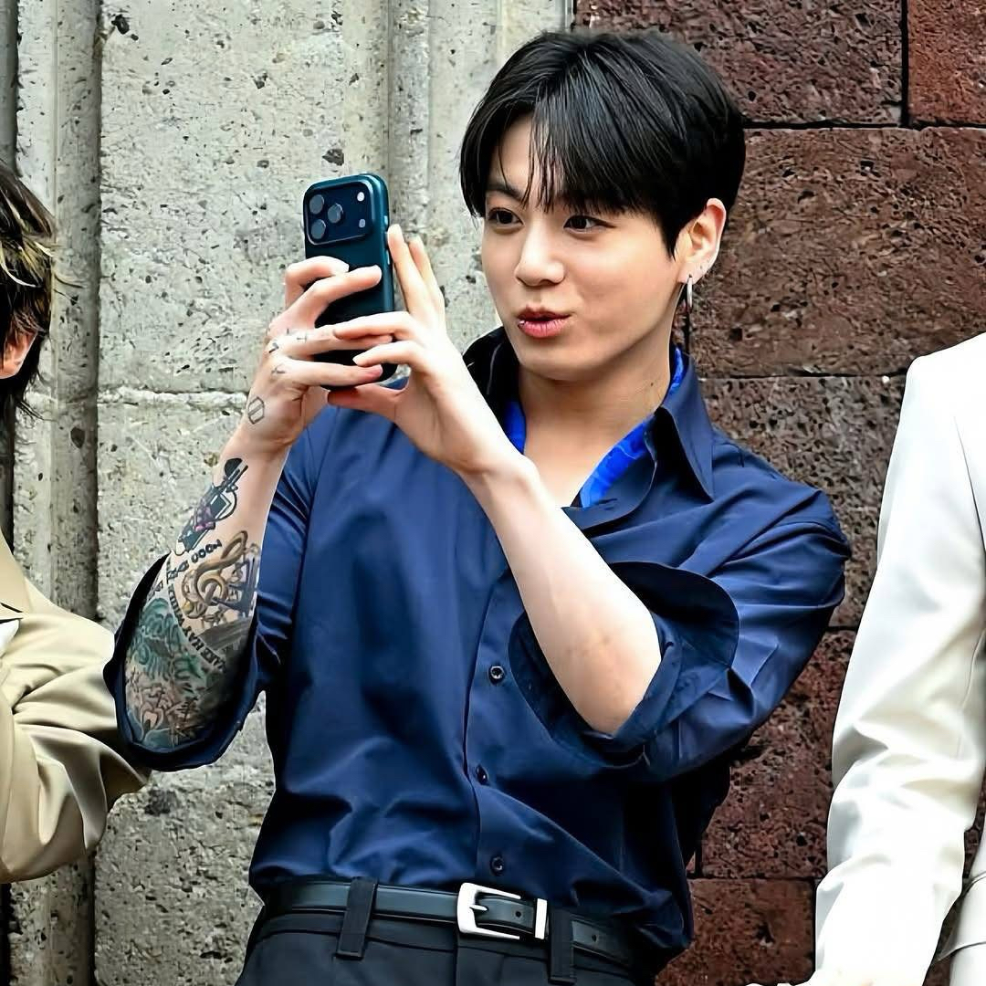 Latest photo of Jungkook (BTS)