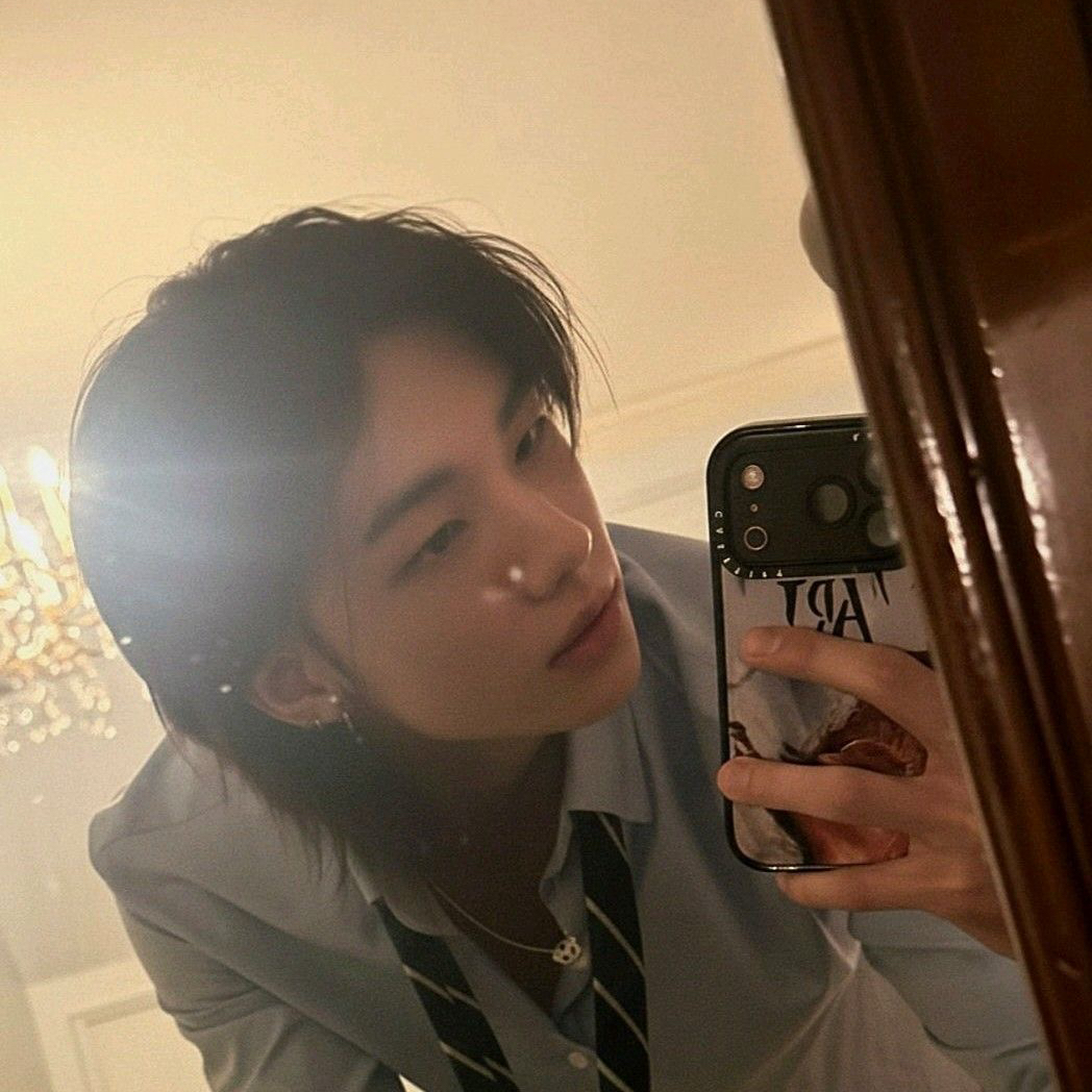 Recent activity shot of Hyunjin (Stray Kids)