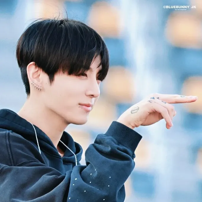 Recent activity shot of Jungkook (BTS)