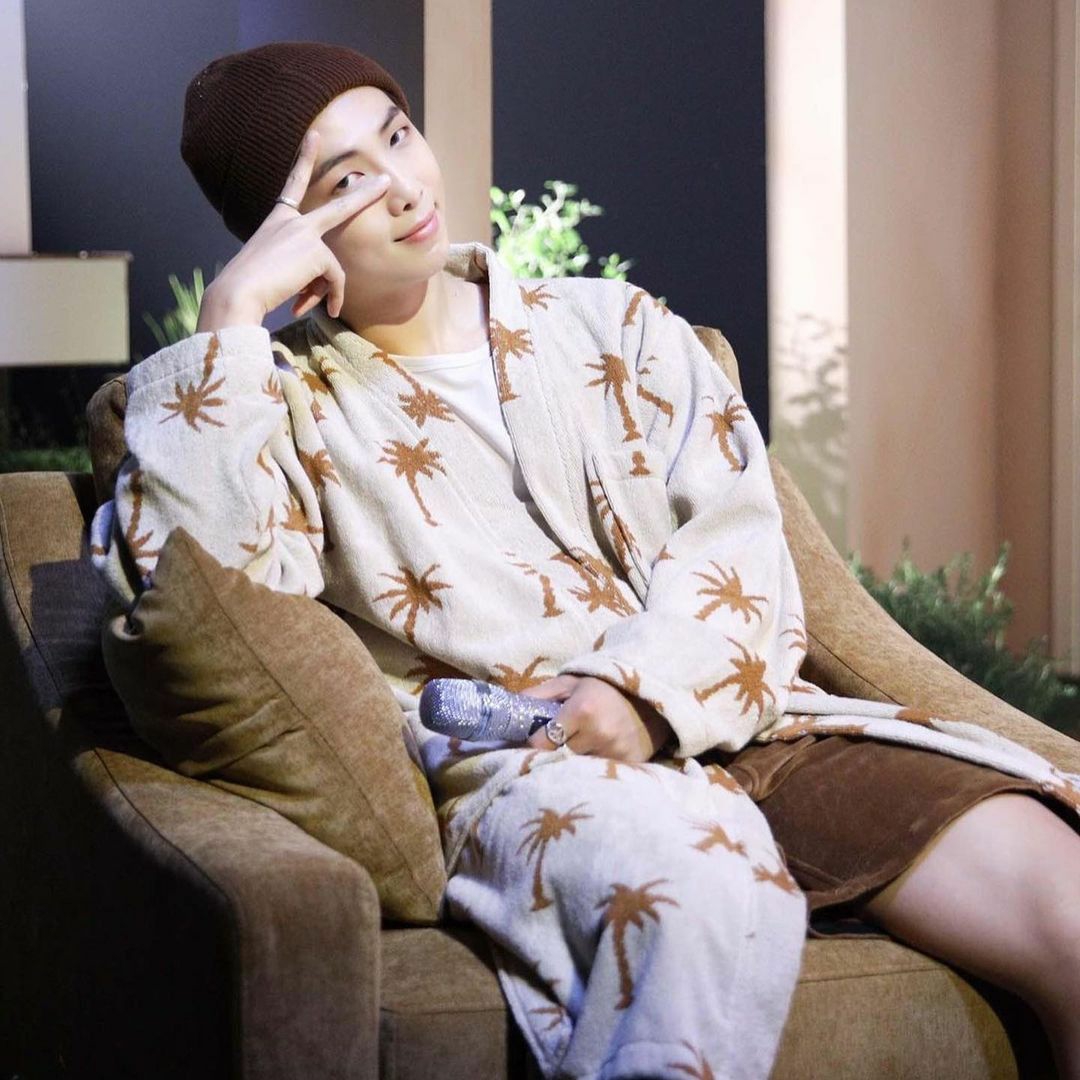 Foto terbaru RM (BTS)