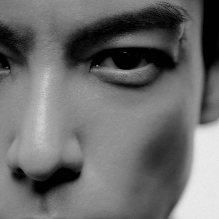 Behind-the-scenes cut of T.O.P