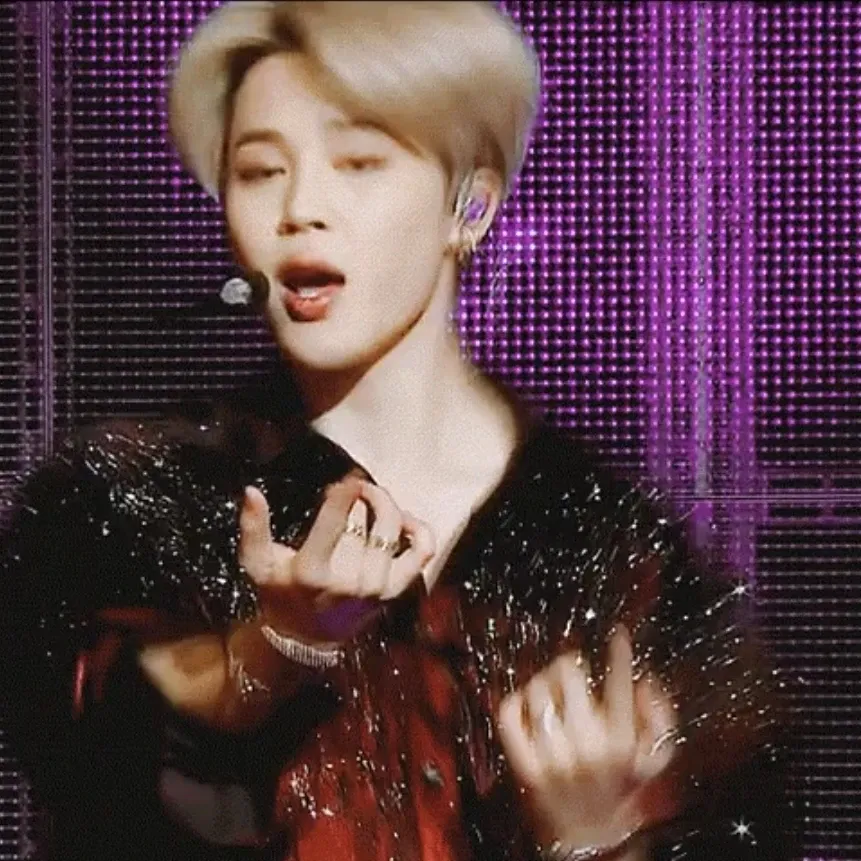 Momen yang diabadikan oleh penggemar Jimin (BTS)