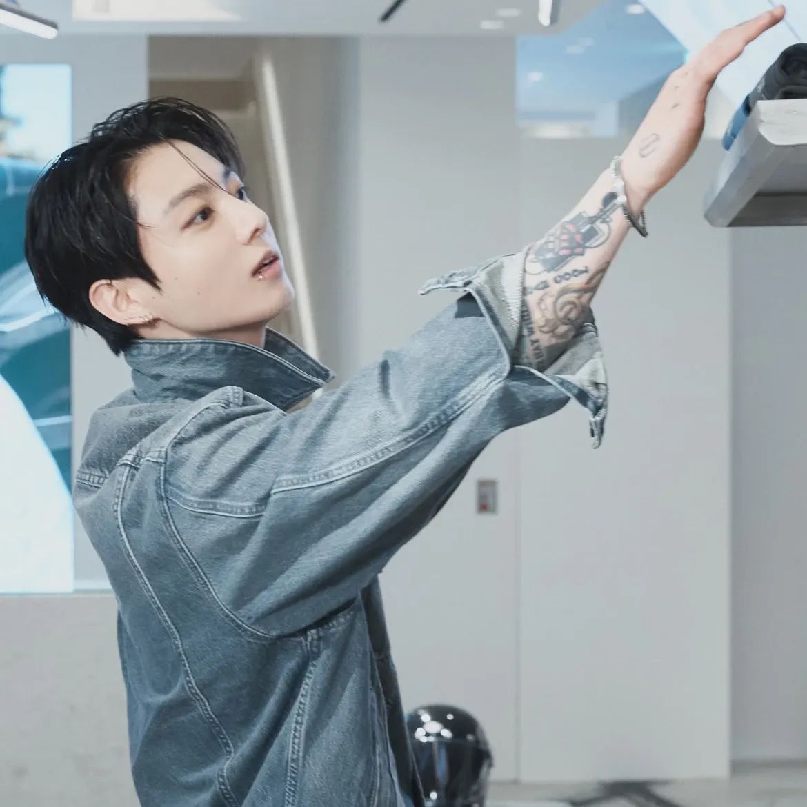Momen yang diabadikan oleh penggemar Jungkook (BTS)