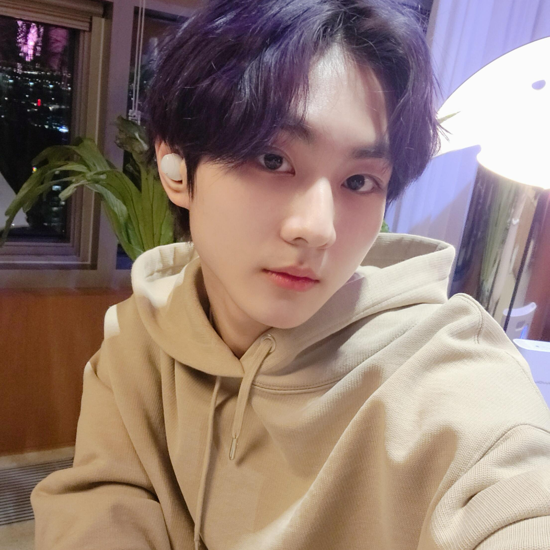 Recent activity shot of Jungwon (ENHYPEN)