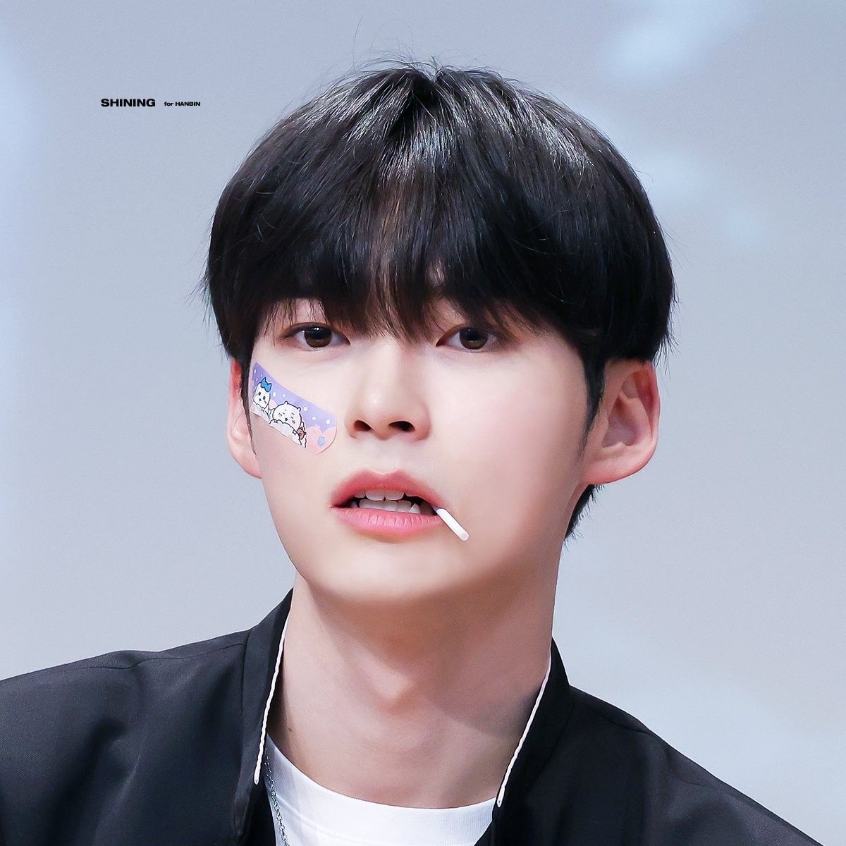 A moment captured by Sung Hanbin (ZEROBASEONE)'s fan