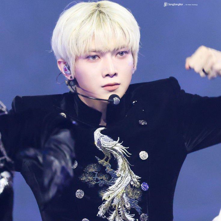 에이티즈의 비하인드 컷