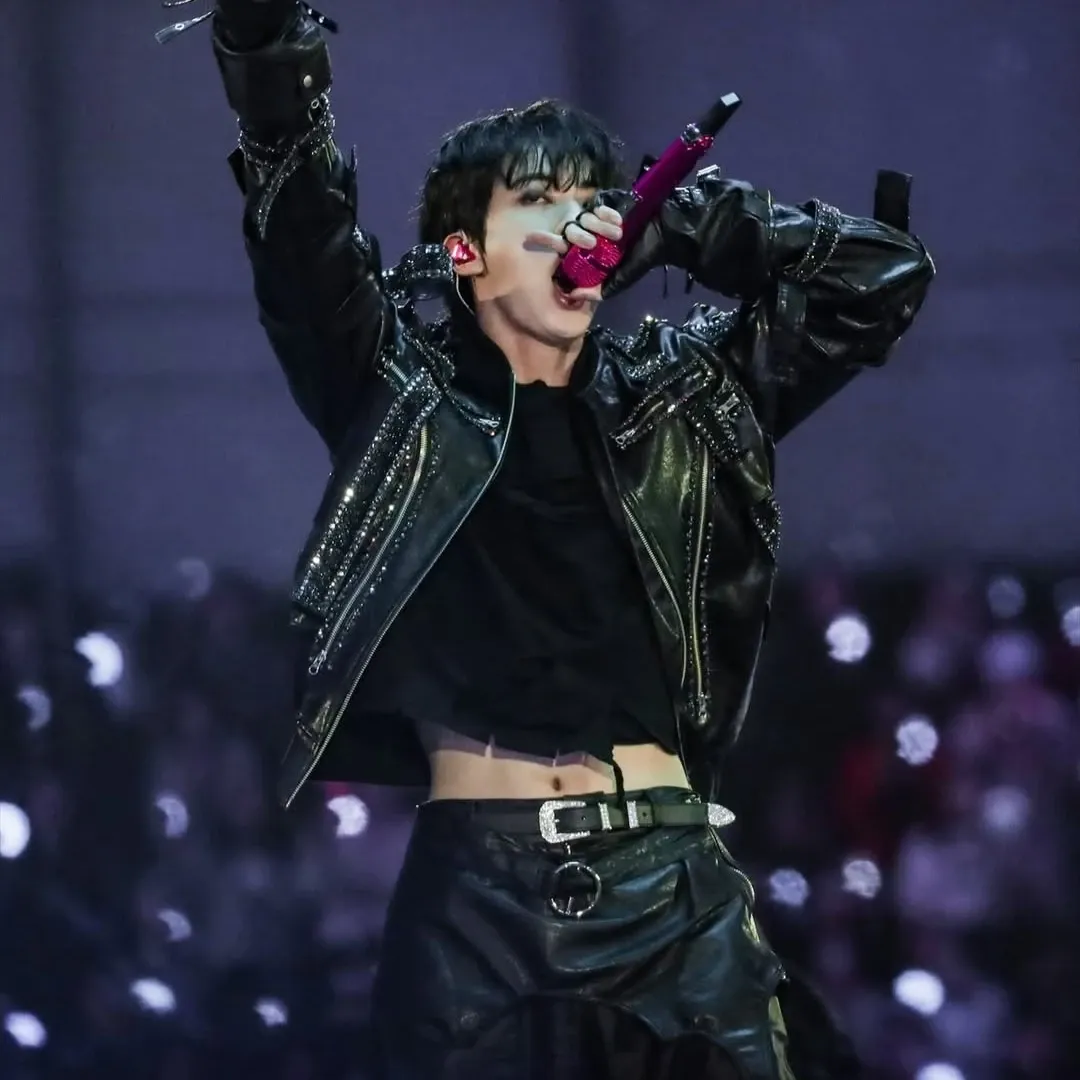 진 (방탄소년단)의 비하인드 컷