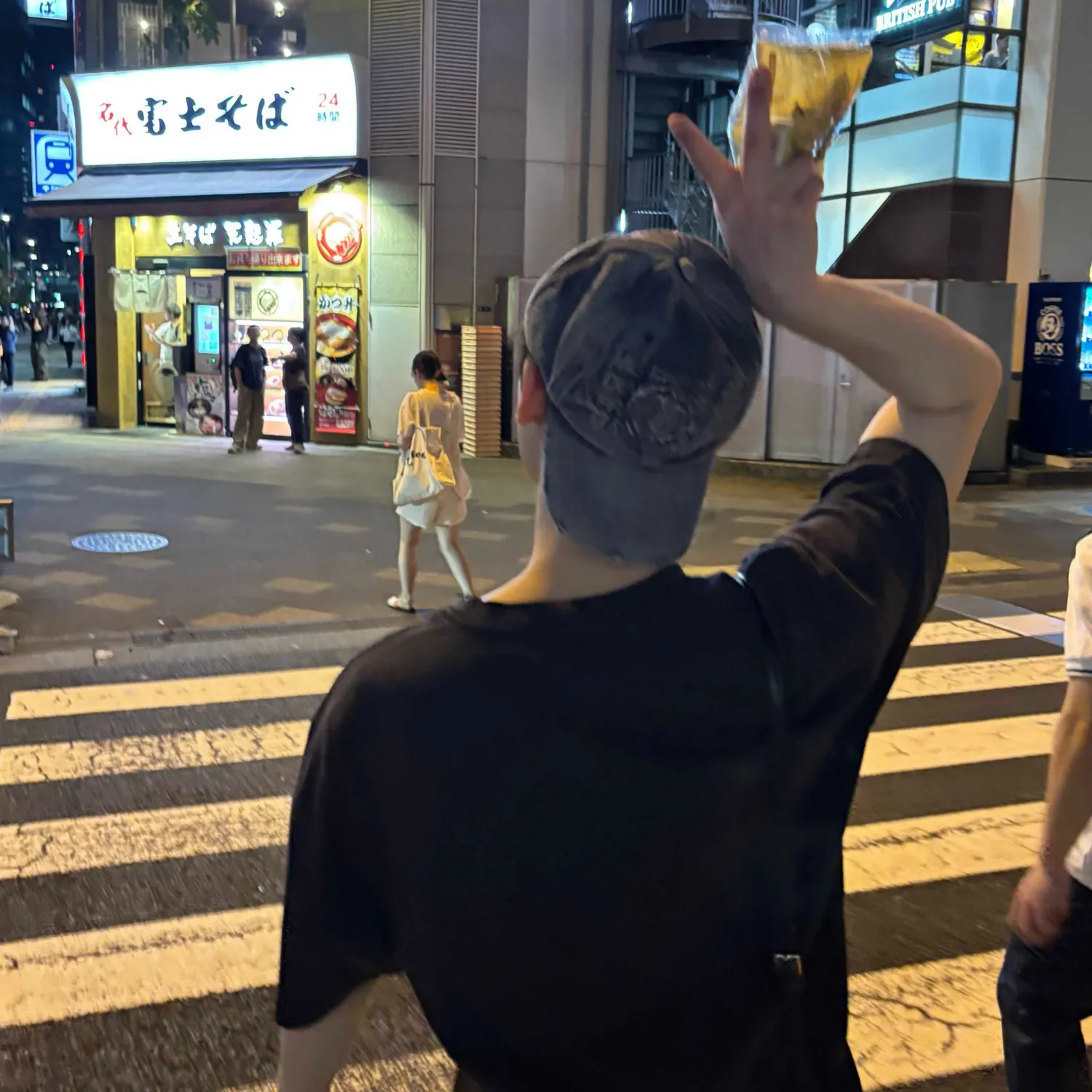 Foto aktivitas terbaru Sunoo (ENHYPEN)