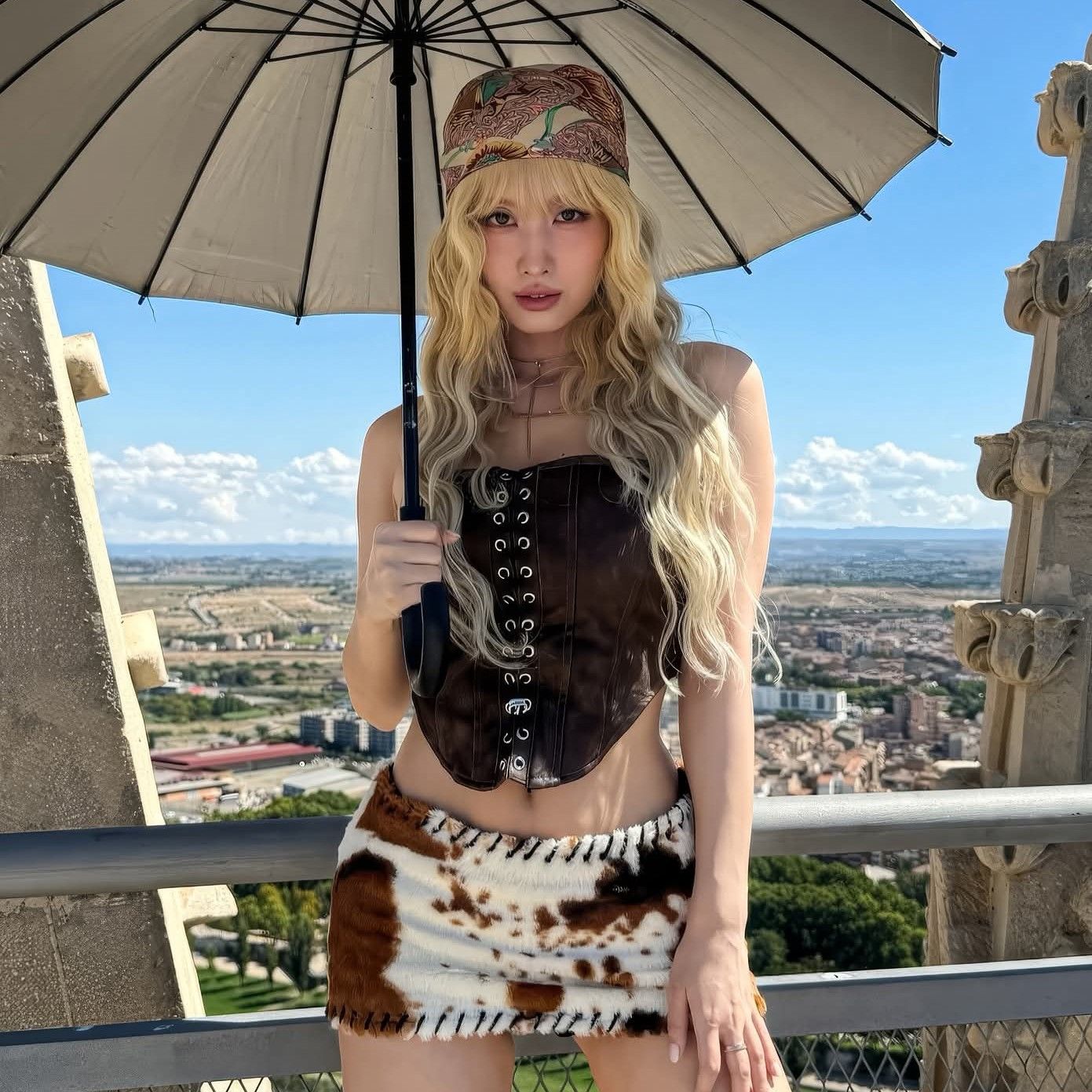 모모 (TWICE)의 최신 사진