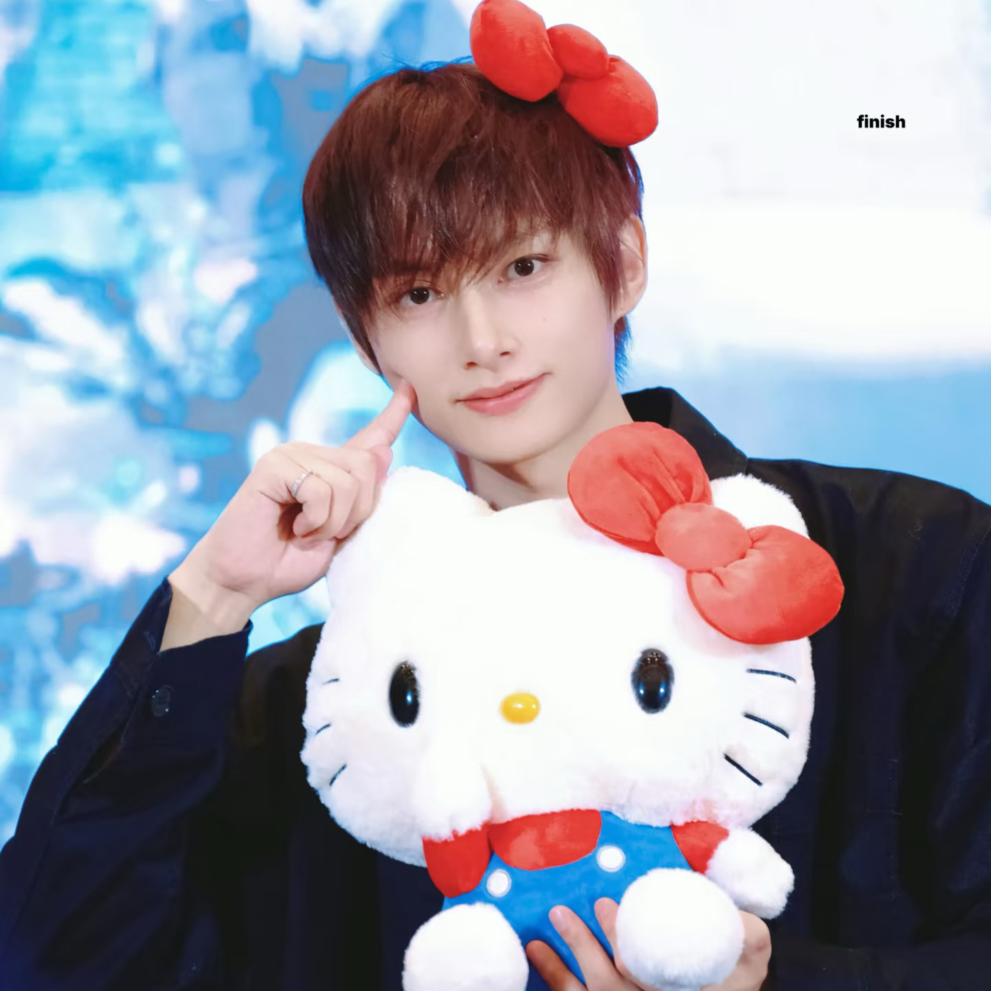 Behind-the-scenes cut of Jun (SEVENTEEN)