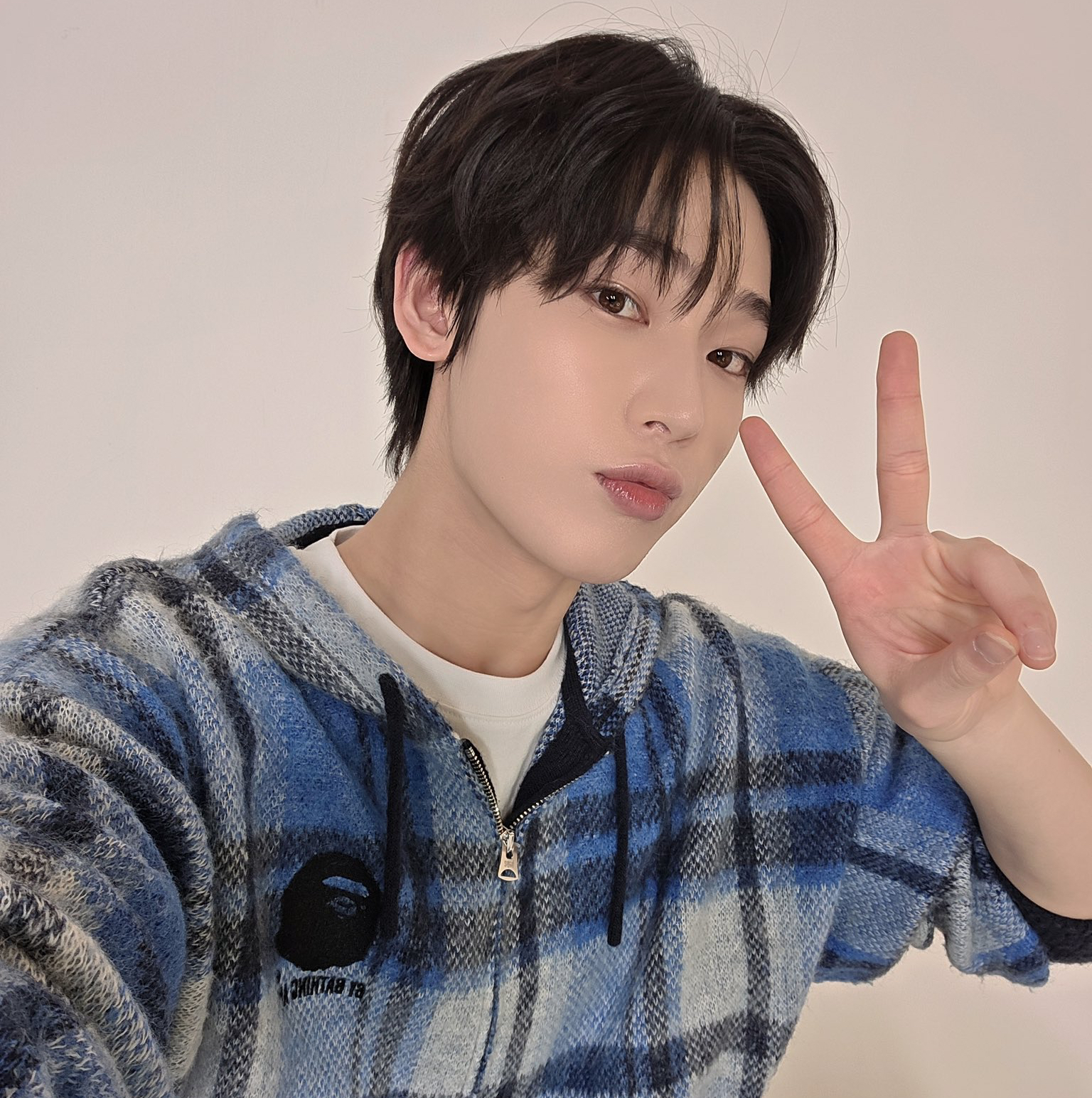 선우 (ENHYPEN)의 비하인드 컷