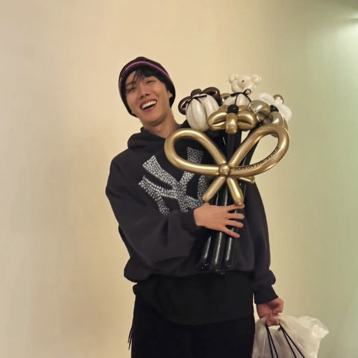 防弹少年团的最新活动照片