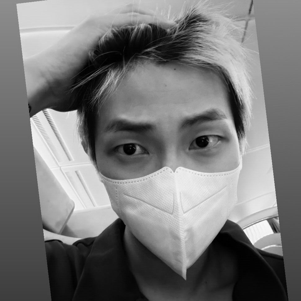 Foto aktivitas terbaru BTS