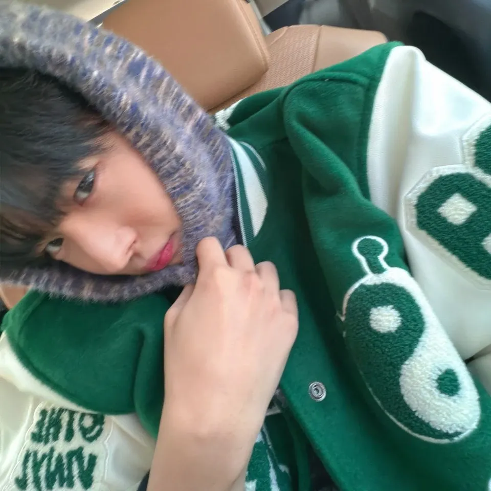 Latest photo of Choi Byungchan