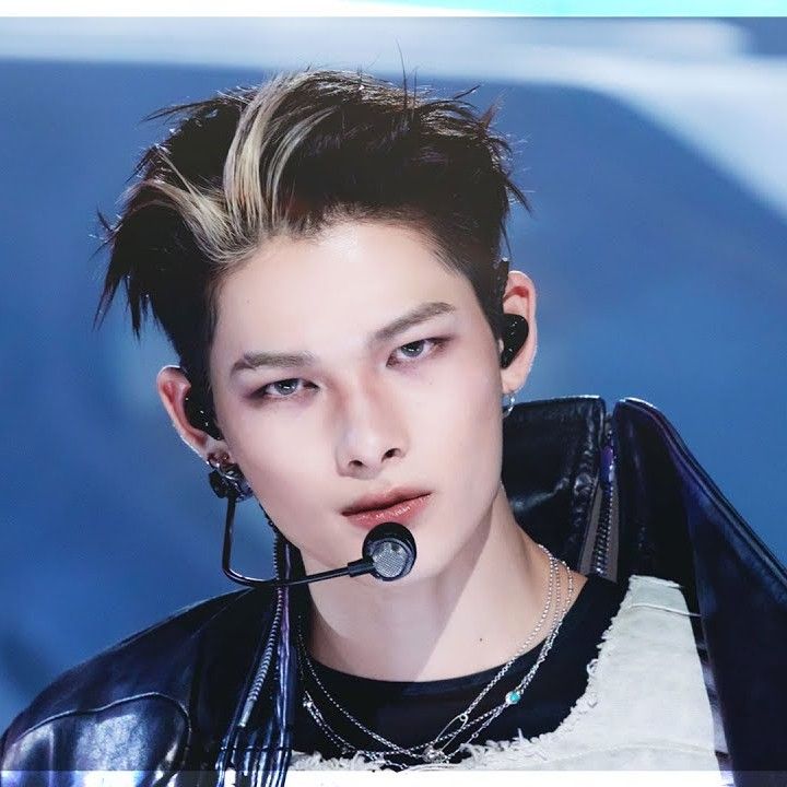 니키 (ENHYPEN)의 최신 사진