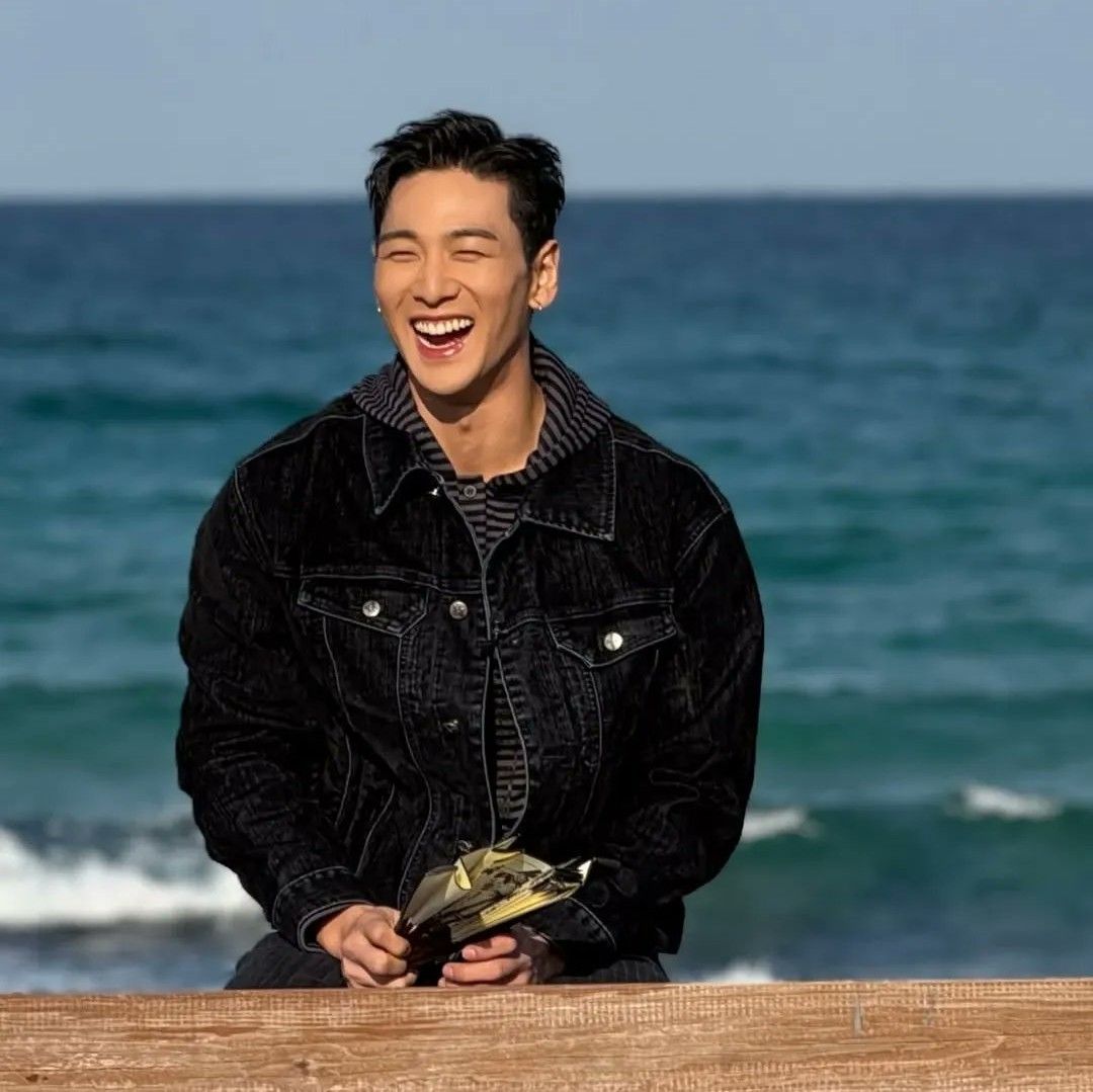 백호의 비하인드 컷