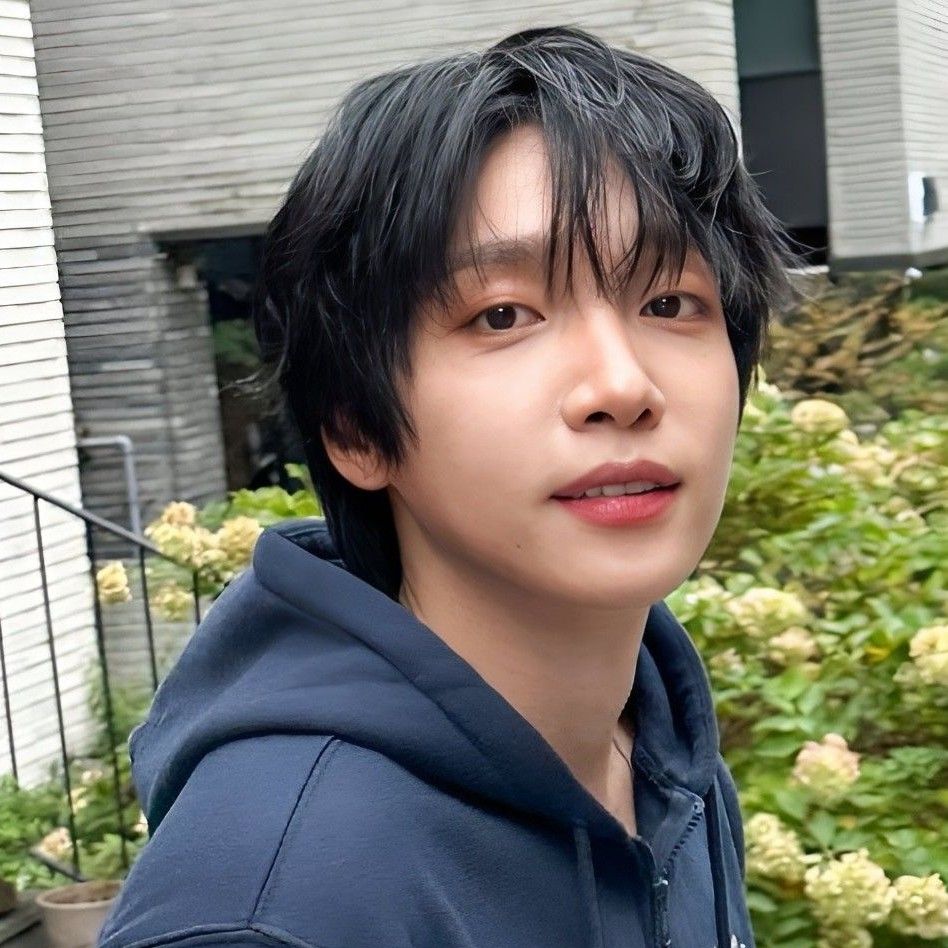 Behind-the-scenes cut of Jeong Sewoon