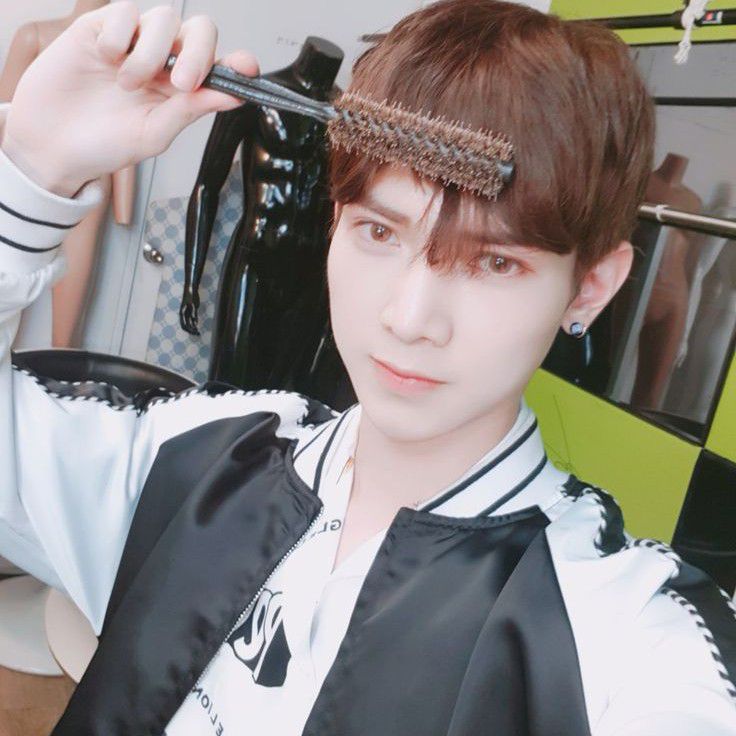 에이티즈 최근 활동샷