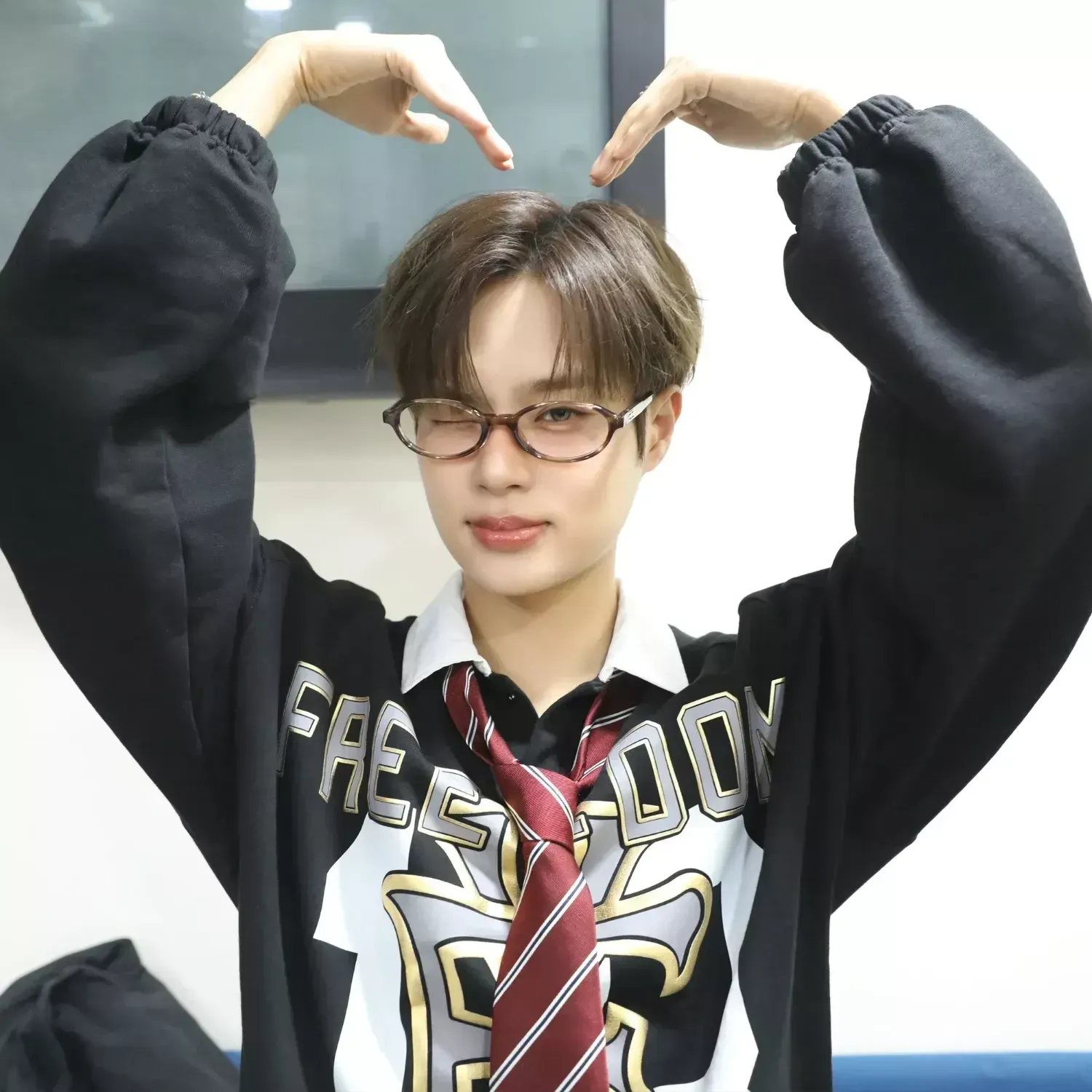 Potret di balik layar Lee Daehwi (AB6IX)