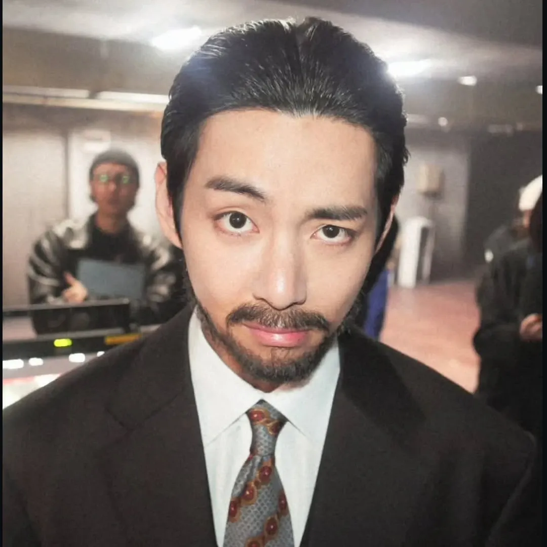 뷔 (방탄소년단) 최근 활동샷